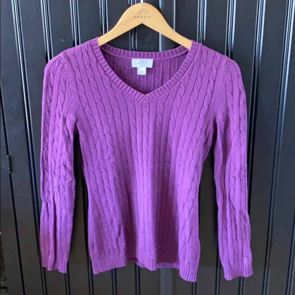 Ann Taylor Loft V Neck